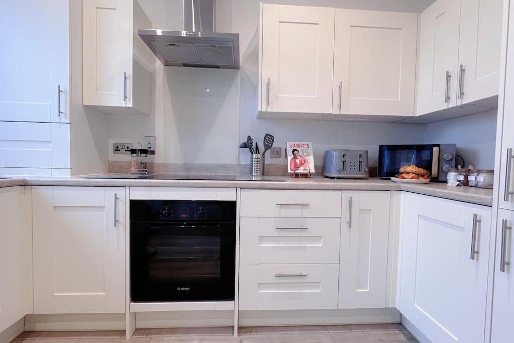 No6, Luxury Townhouse Near Bicester Village Екстер'єр фото